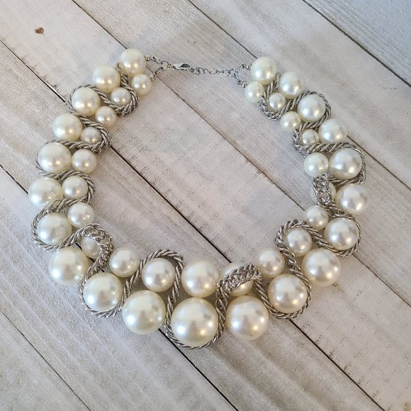Vintage Statement Collar Necklace Graduated Faux Pearls Silver Chain Weave - Picture 9 of 12